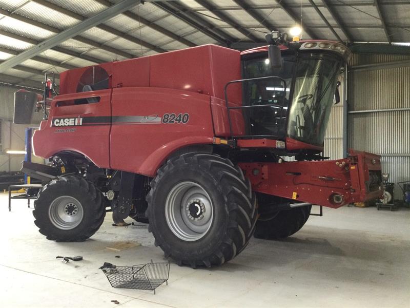 Photo 1. Case IH 8240 combine harvester