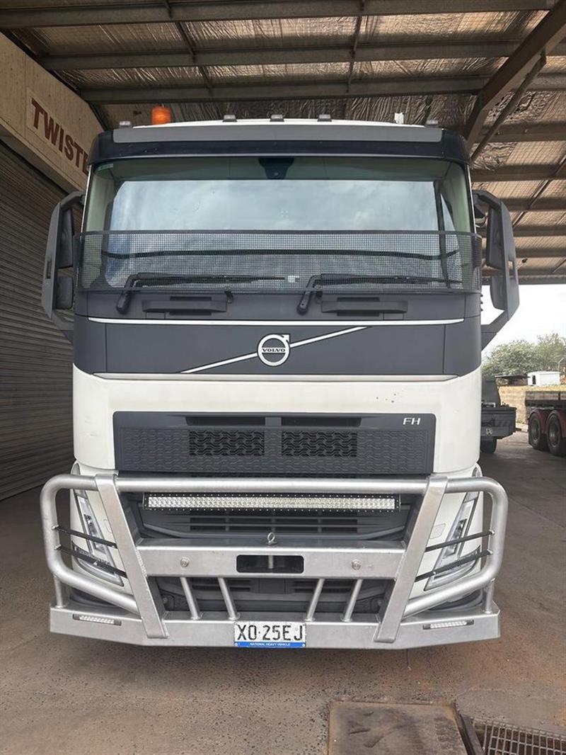 Volvo FH 540 FH13 6x4 prime mover