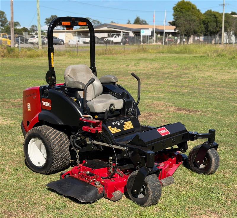Toro Groundsmaster 7200 diesel commercial zero turn ride on lawn mower