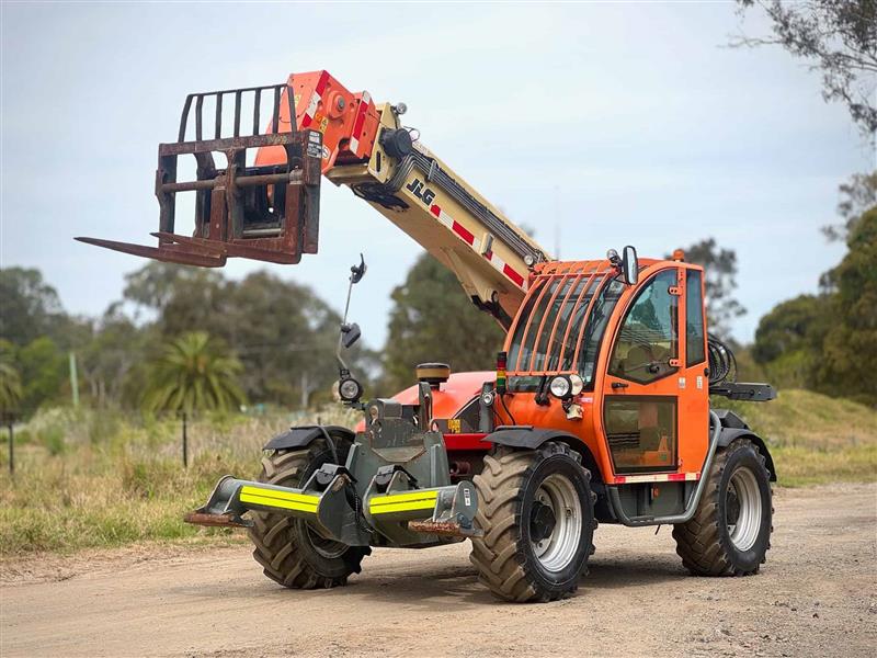 JLG 4013 4t 13M telehandler