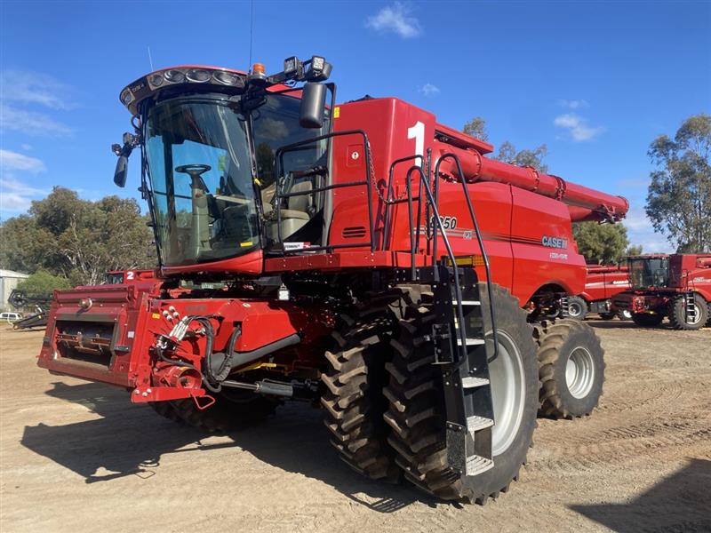 Photo 1. Case IH 8250 combine harvester