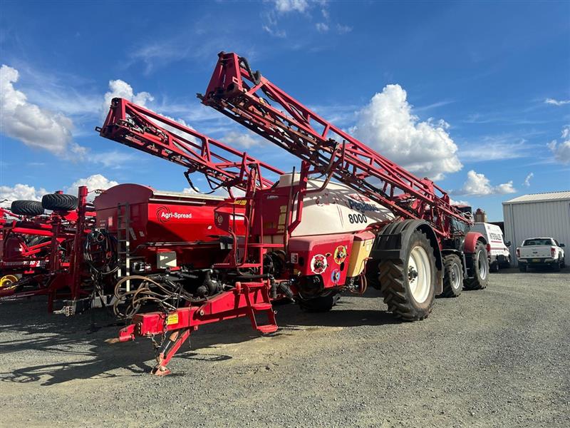 Croplands Pegasus 8000 boom sprayer