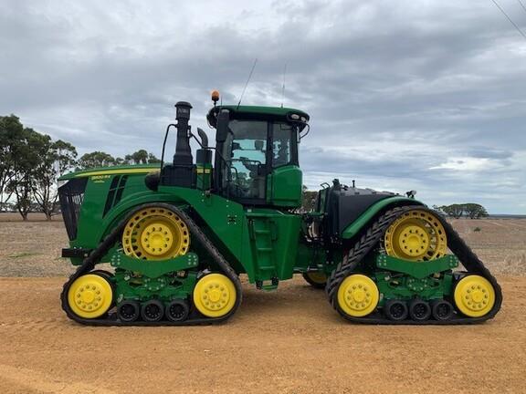Photo 1. John Deere 9520RX tracked tractor