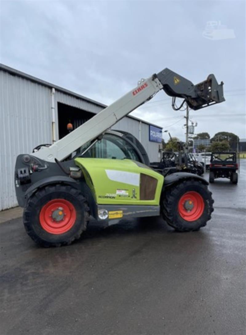 Claas Scorpion 7035 telehandler