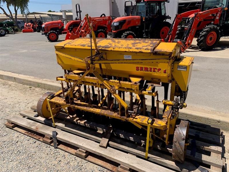 Series 1 10-Run Linkage airseeder