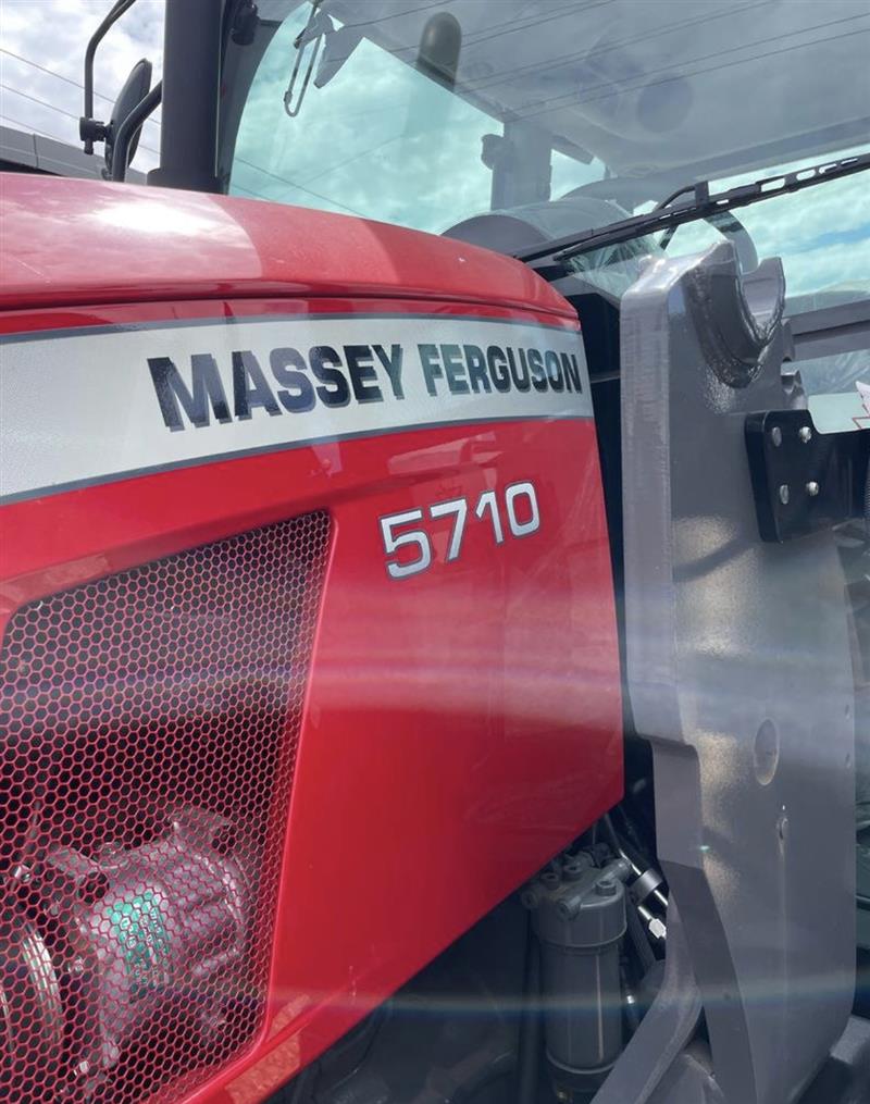 Photo 1. Massey Ferguson 5710 ES.CAB tractor