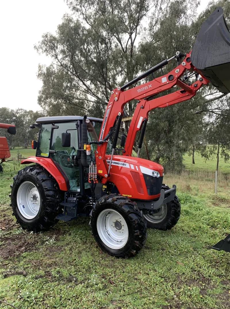 Photo 1. Massey Ferguson 4608 Tractor