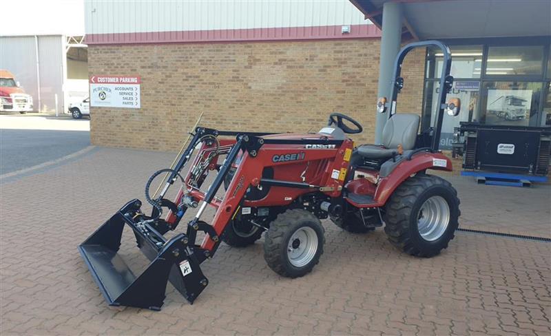 Photo 1. Case IH Farmall 25B tractor