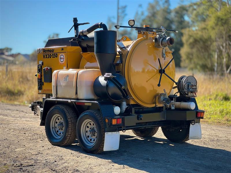 Vermeer VX30-250 trailer mounted hydro water vaccum