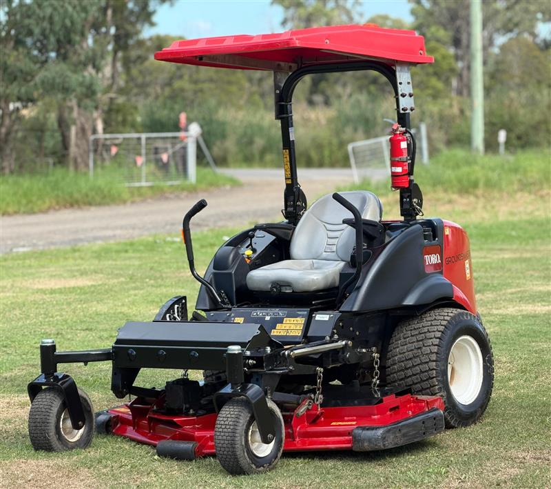 Toro Groundsmaster 721p diesel commercial zero turn ride on lawn mower