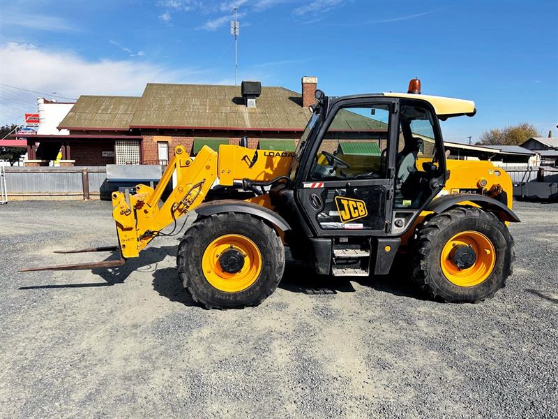 JCB Loadall 541-70 telehandler