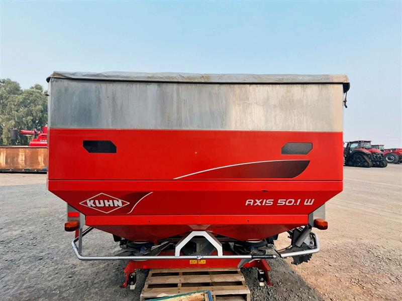 Kuhn Axis 50.1W spreader