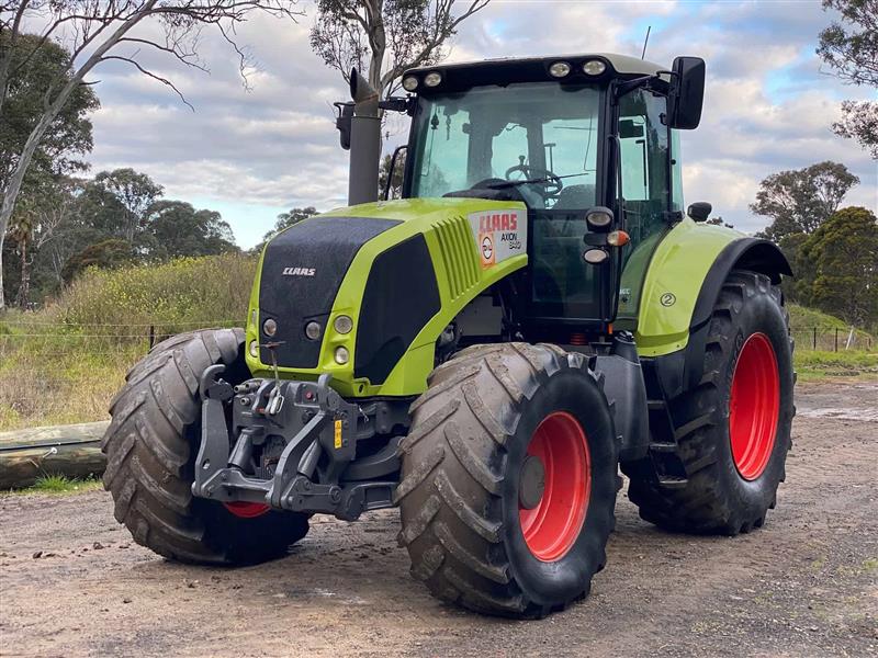 Claas Axion 840 4wd tractor