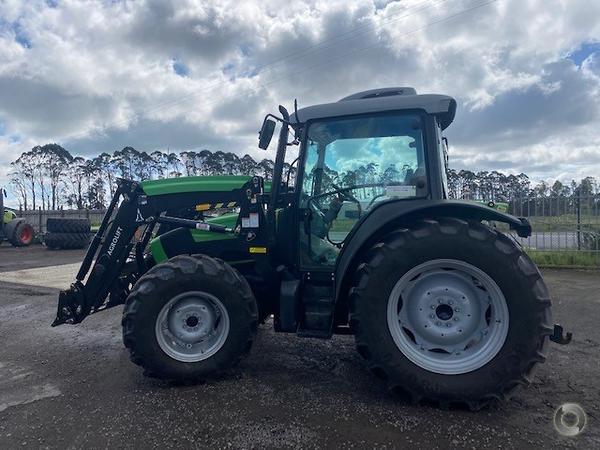 Photo 1. Deutz Agrofarm 115G tractor