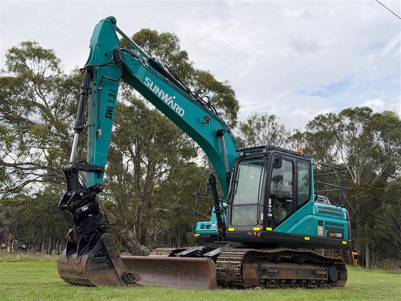 Sunward SWE155F-5 15.2T excavator