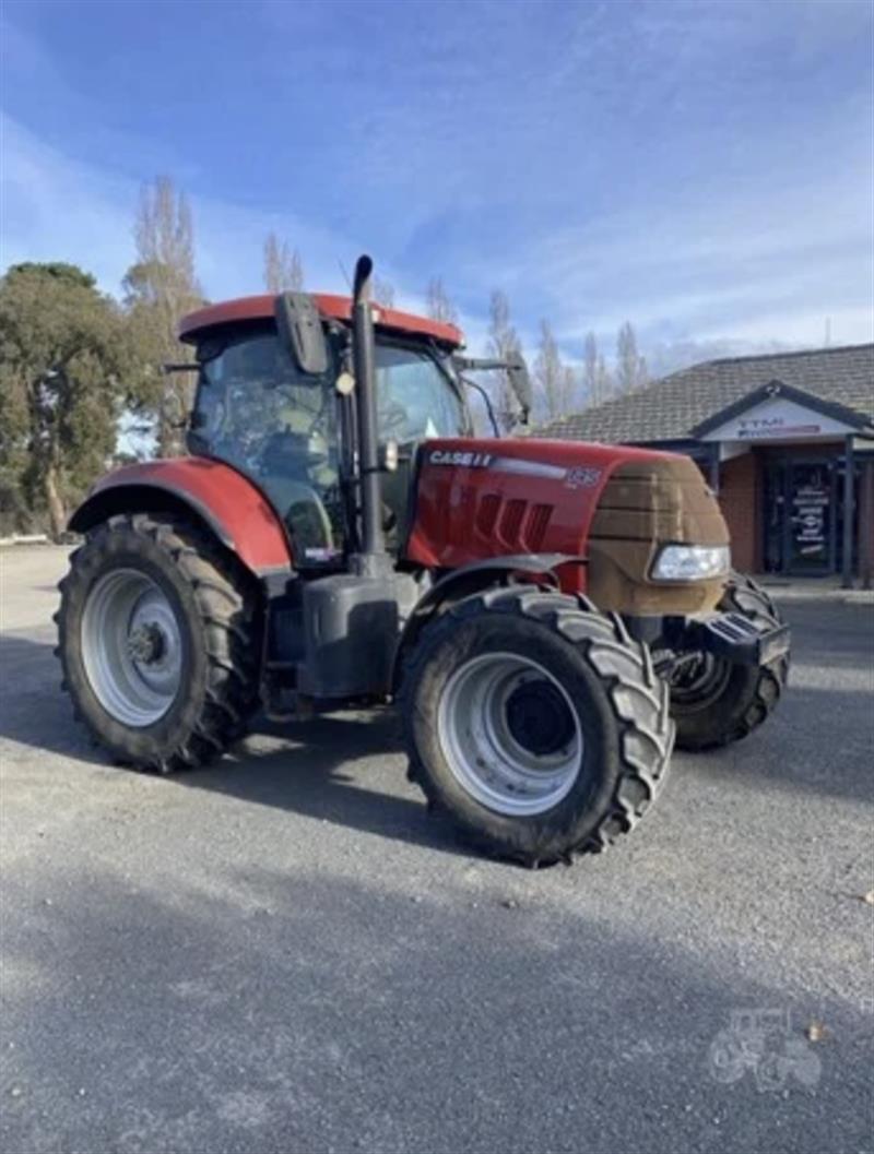 Case IH Puma 145 tractor