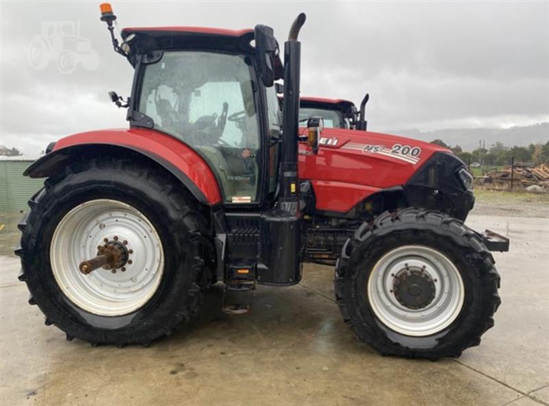 Case IH Puma 200 tractor