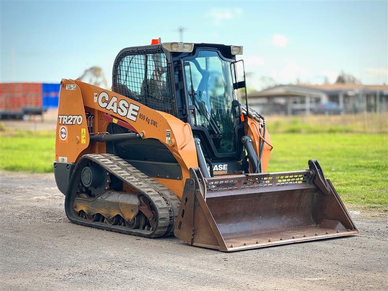 Case TR270 tracked skid steer loader
