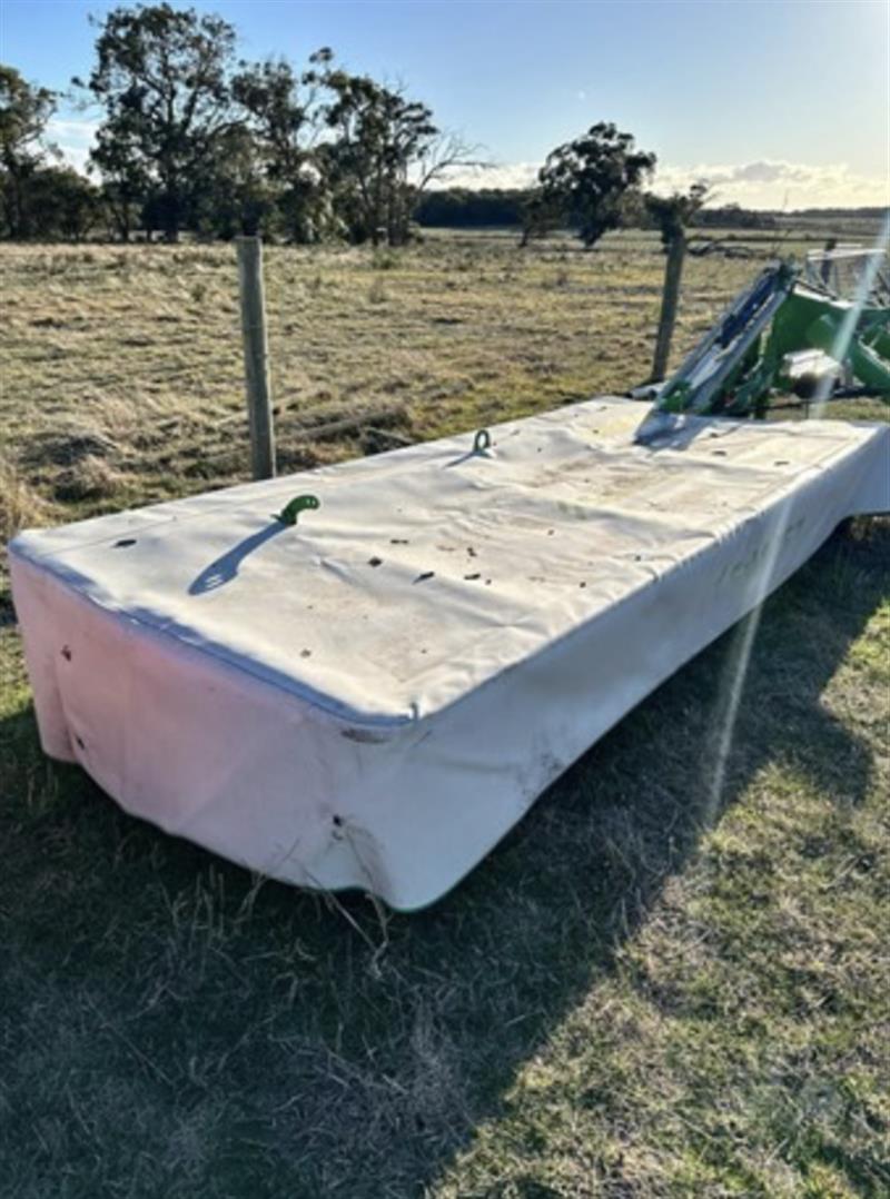 Photo 1. Samasz KDT300 hay mower