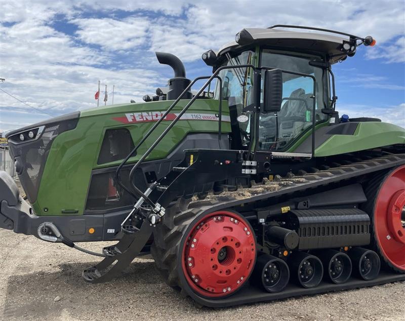 Fendt 1162 Vario MT track tractor