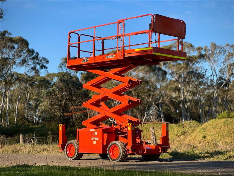 JLG 260 MRT 10M diesel all terrain scissor lift elevated work platform
