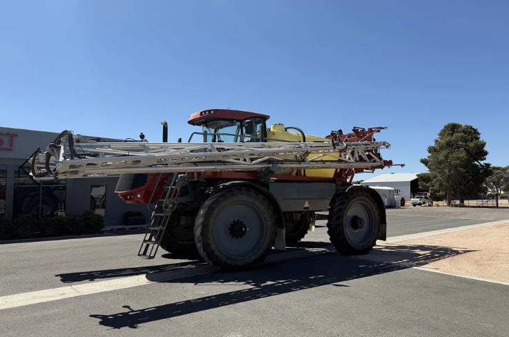Hardi Saritor 5542.5 self propelled sprayer