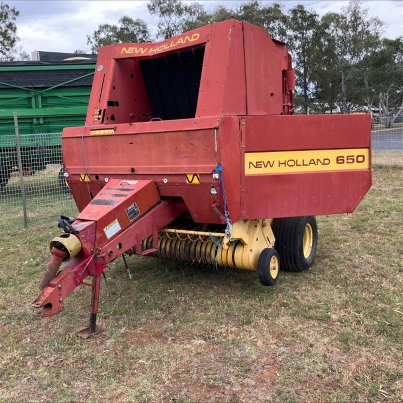 Ford/New Holland 650 implement