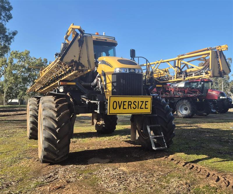 Croplands Rogator 1300B self propelled sprayer