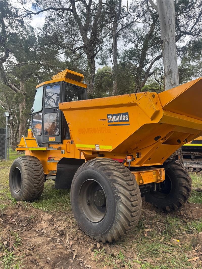 Thwaites 9T articulated swivel all terrain dumper site dump truck