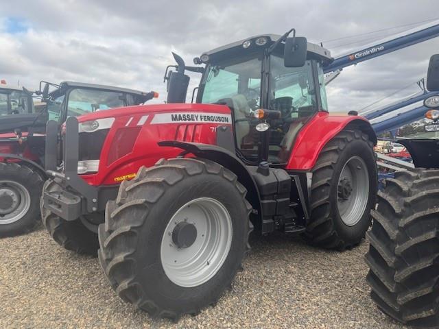 Massey Ferguson 7615 essential dyna 6 cab tractor