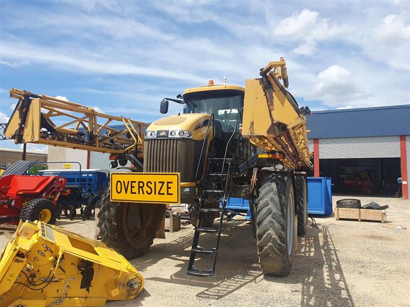 Croplands Rogator 1386 self propelled sprayer