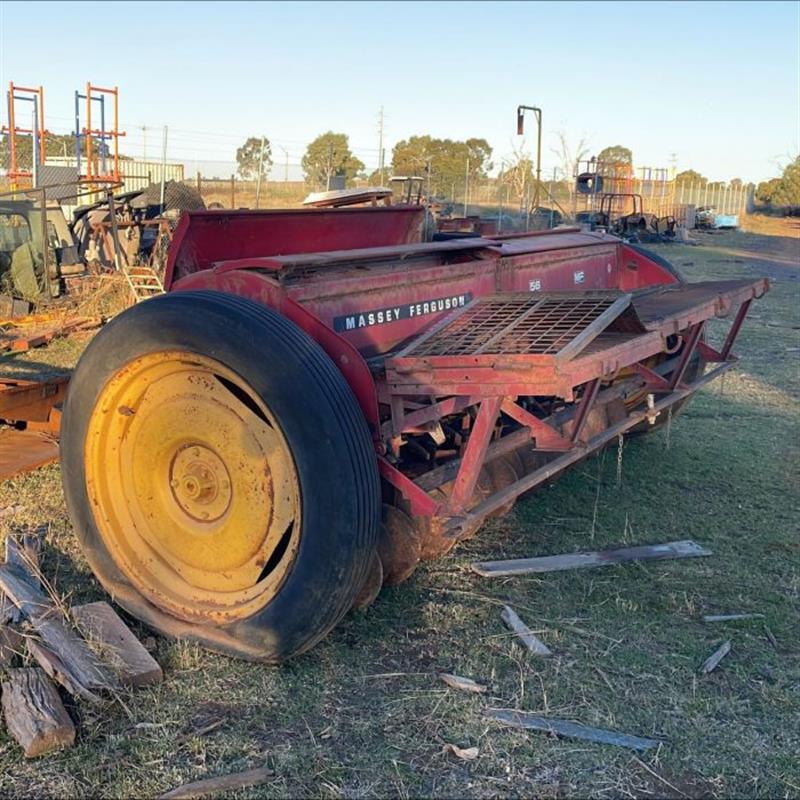 Massey Ferguson 56 harvester front implement