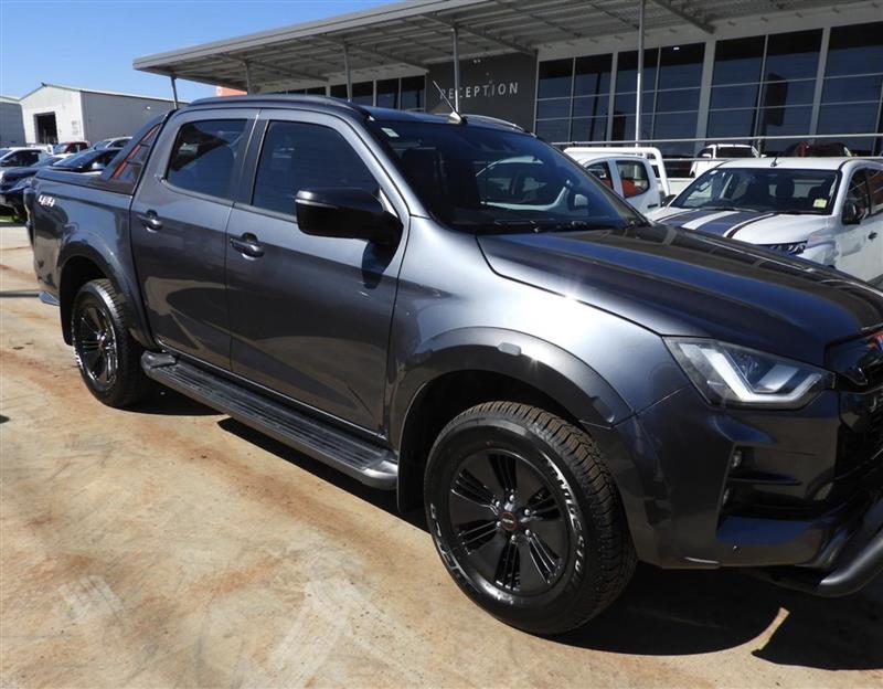 Isuzu D-Max X-Terrain 4x4 Dual Range utv