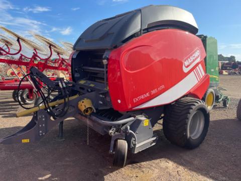 Photo 1. Maschio EXTREME HTR 365 round baler