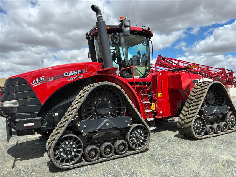 Case IH Quadtrac 450 track tractor