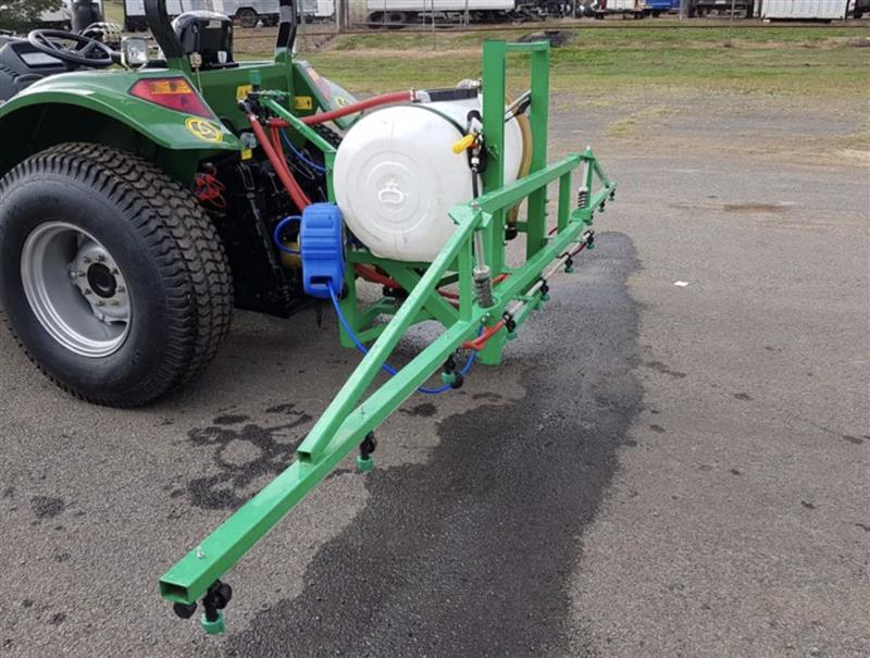 Photo 1. Agking Tractor Boom Sprayer