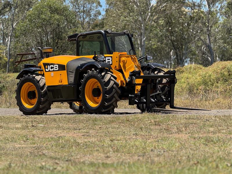 JCB 527-58 5.8M/2.7T telehandler