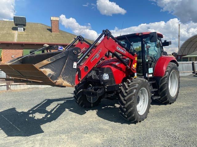 Photo 1. Case IH Maxxum 110 tractor