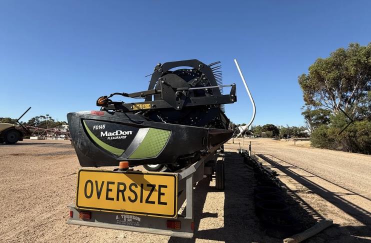 MacDon FD145 harvester front