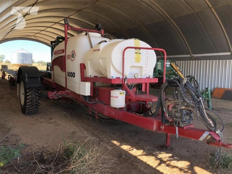 Photo 1. Croplands Weedit 6000 boom sprayer