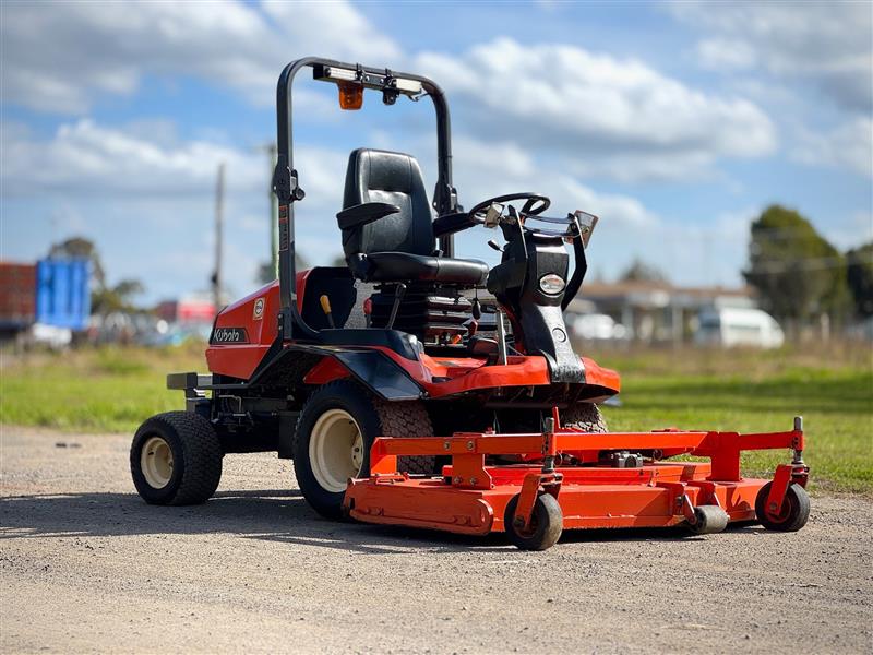 Kubota F3690 72inch diesel out front deck ride on lawn mower