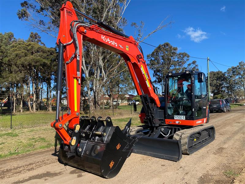 Kubota KX080-3S excavator