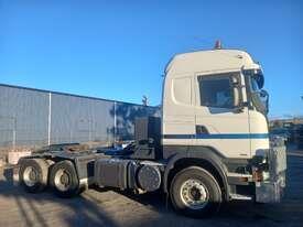 Photo 3. Scania R560 6x4 Prime Mover