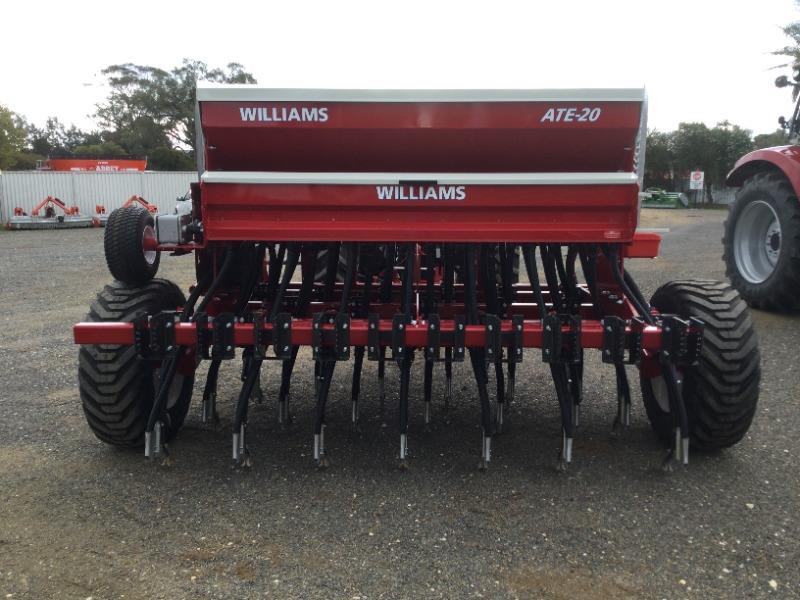 Photo 4. 2023 Williams ATE-20 Seeder