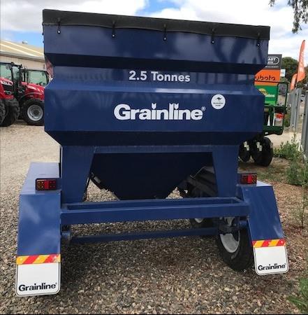 Photo 2. Grainline 2.5T Feed out trailer