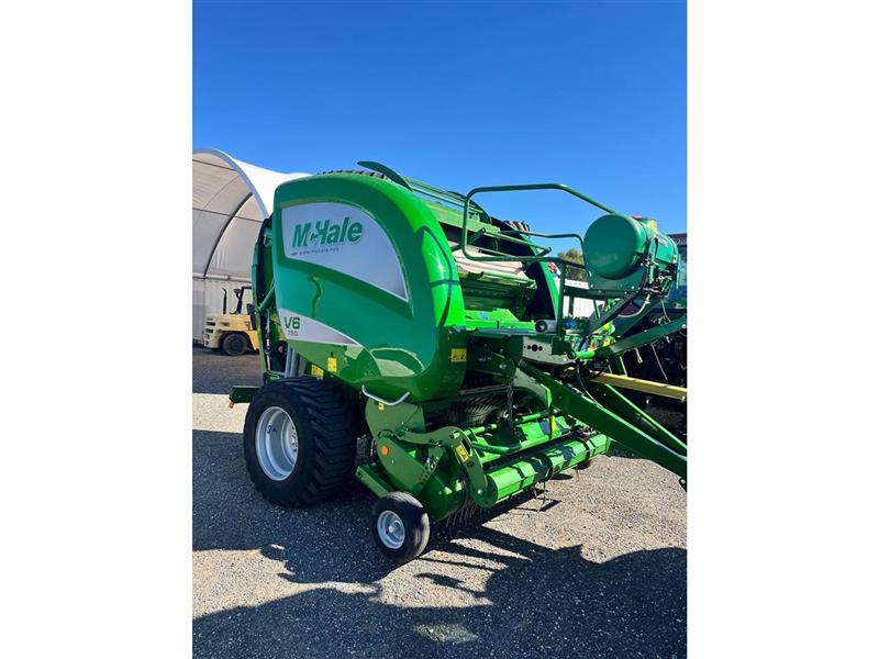 Photo 3. McHale V6750 baler