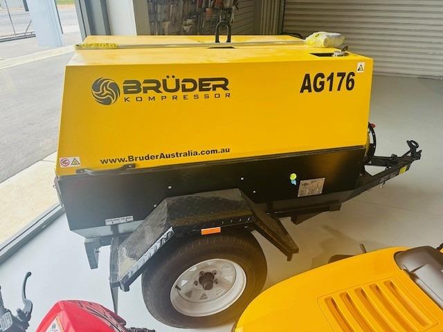 Photo 2. Bruder AG176 compressor