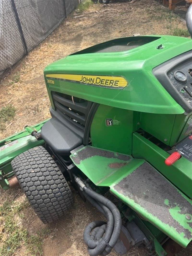 Photo 3. John Deere 2653B ride on mower