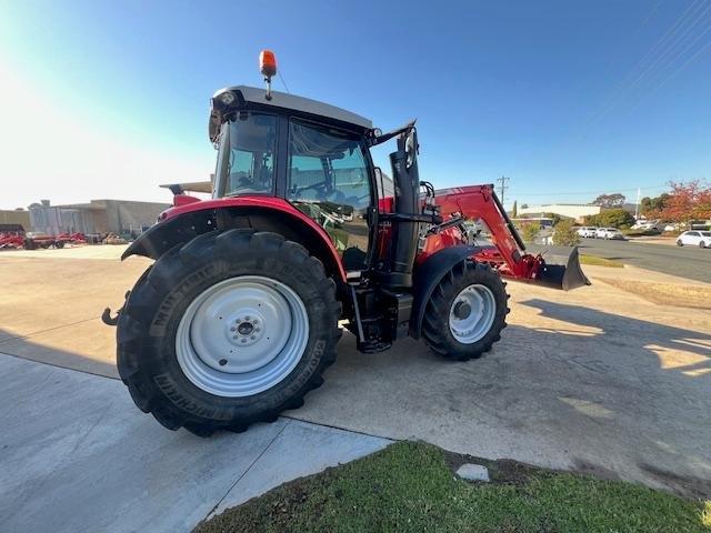 Photo 4. Massey Ferguson 6613 tractor