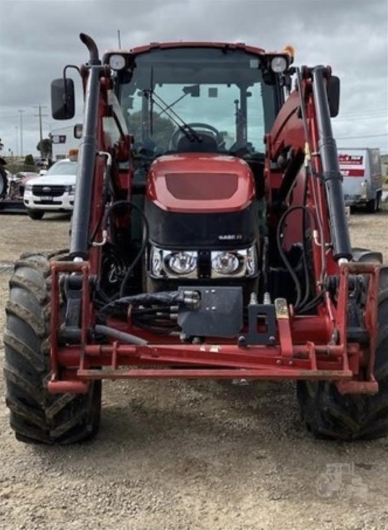 Photo 2. Case IH Farmall 95C tractor